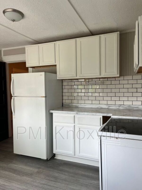 Building Photo - 1309 Raleigh Ave