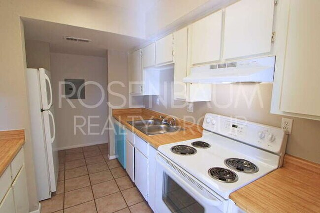 Foto del edificio - 410 E 9th Ave