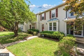 Building Photo - 619 Coral Reef Dr