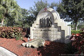 Building Photo - 12730 Vista Isles Dr