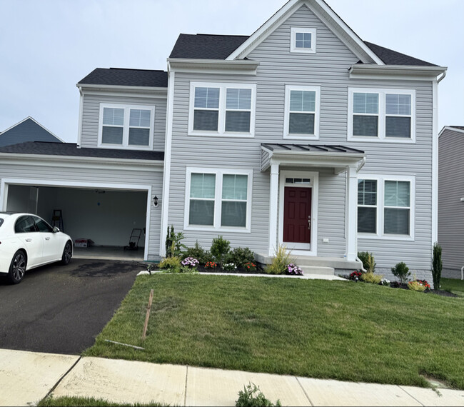 Building Photo - 105 Fargo Ln