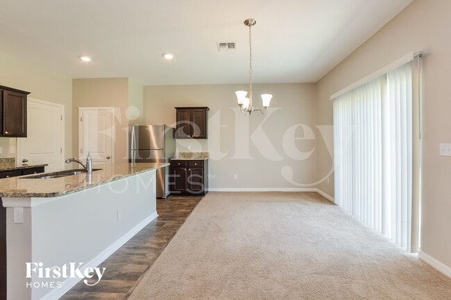 Building Photo - 3710 Saltmarsh Loop