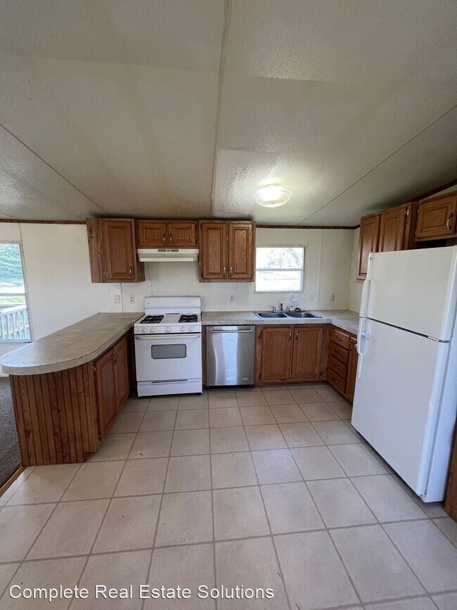 Foto del edificio - 3 br, 2 bath House - 606 Janice