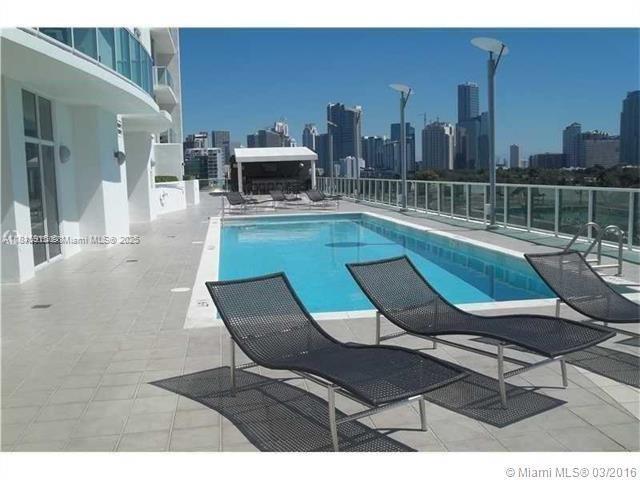 Foto del edificio - 2525 SW 3rd Ave