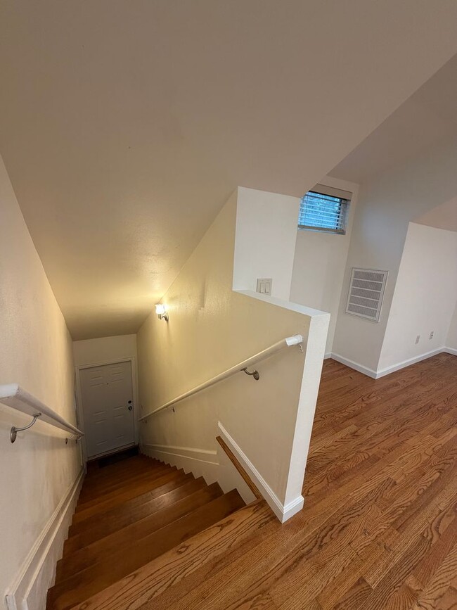 Building Photo - 1630Lynd