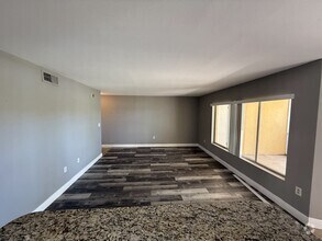 Building Photo - 2331 NW 33rd St