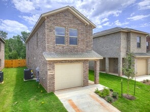 Building Photo - 14902 Razorbill Dr