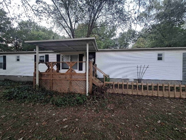 Building Photo - 42 Sunshine Dr