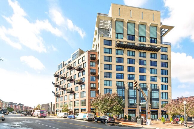Building Photo - 505 Tremont St