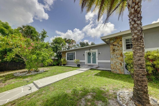 Building Photo - 3609 SW 58th Ave