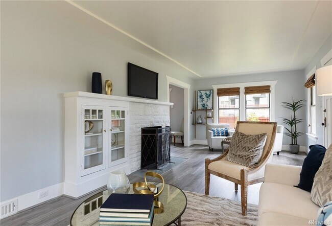 Foto del edificio - 814 N 128th St