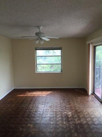 Foto del edificio - 1025 S L St