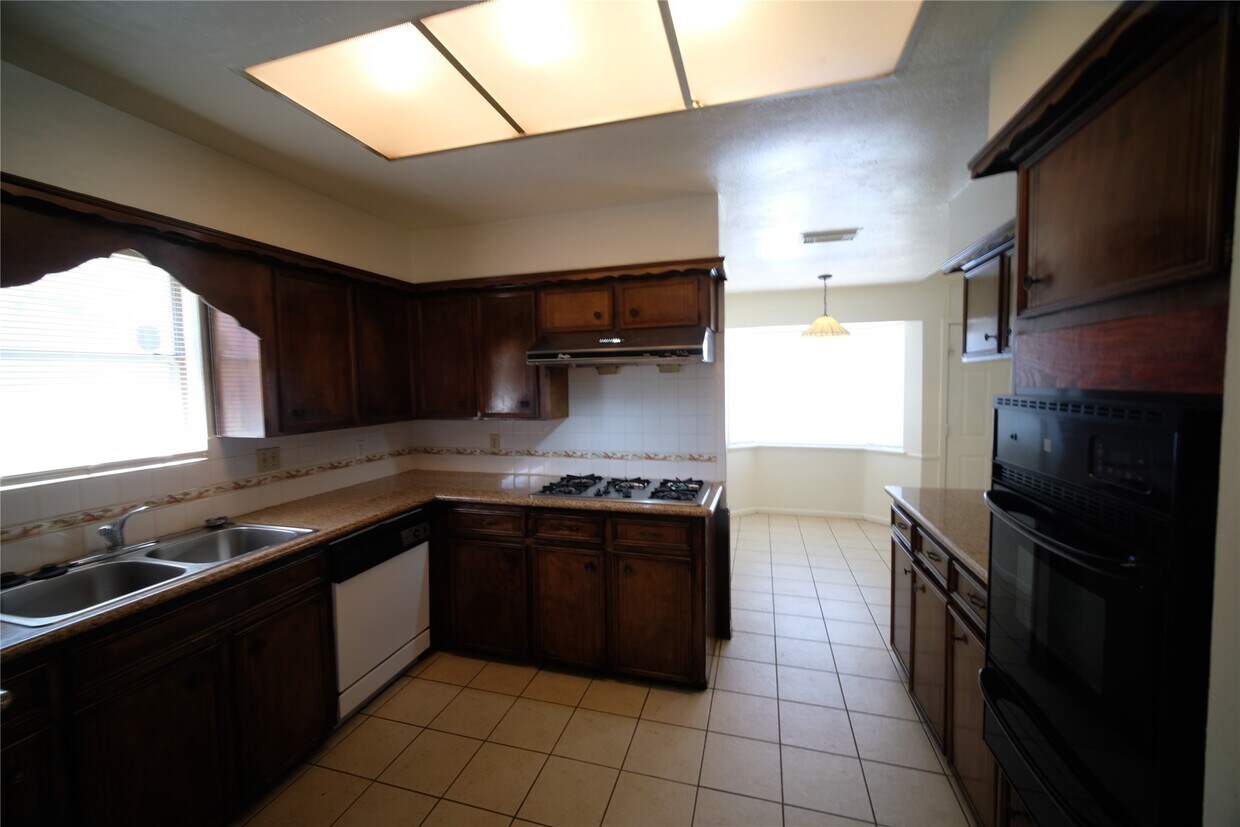 Foto del edificio - 12526 Lima Dr