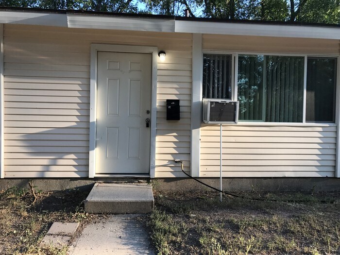 Primary Photo - Cozy 2 Bed Apartment