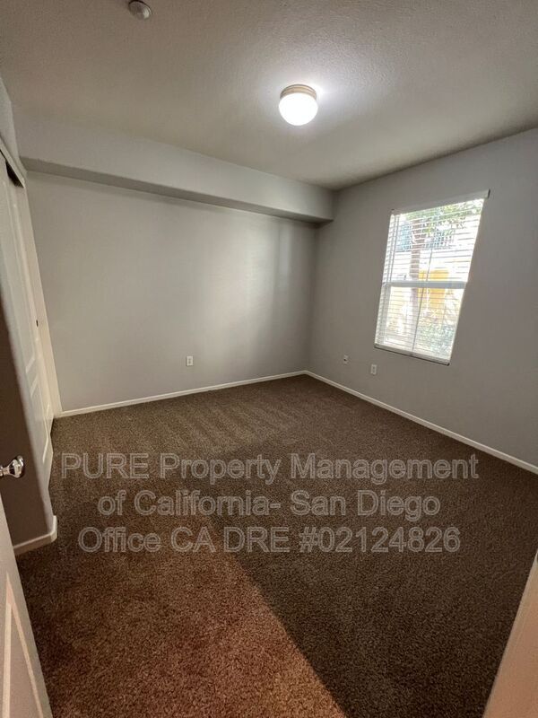 Building Photo - 1650 Hickory Nut Pl