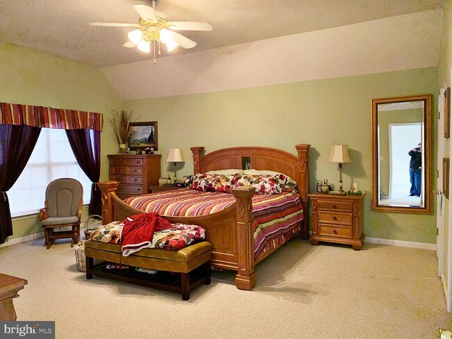 Building Photo - 440 Apple Blossom Dr