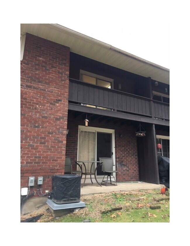 Foto del edificio - 4 Loveland Hill Rd