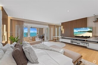 Building Photo - 5242 Fisher Island Dr