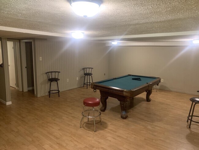 Foto del edificio - 203 Nanney Dr