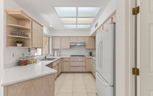 Foto del edificio - 14632 W White Wood Dr