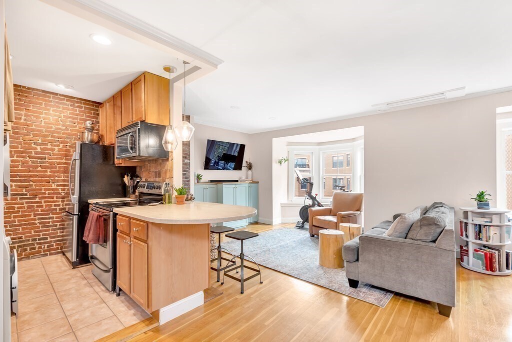 300 Columbus Ave Unit 5, Boston, MA 02116 Apartments in Boston, MA