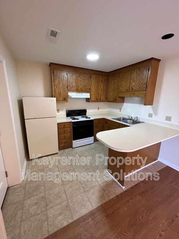 540 Hamlet Ave Unit Apt 1, Waynesboro, VA 22980 Condo for Rent in