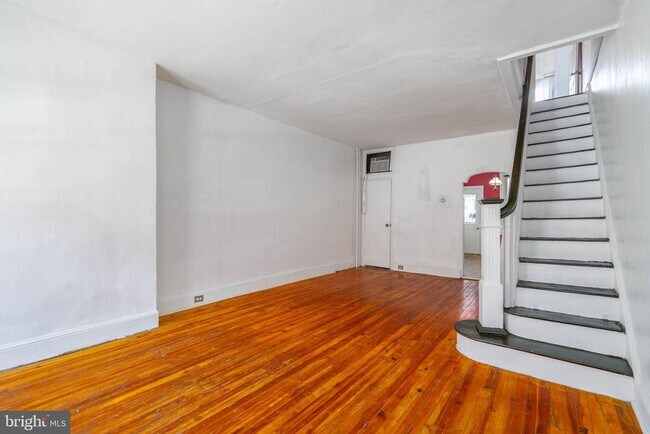 Foto del edificio - 2341 S Woodstock St