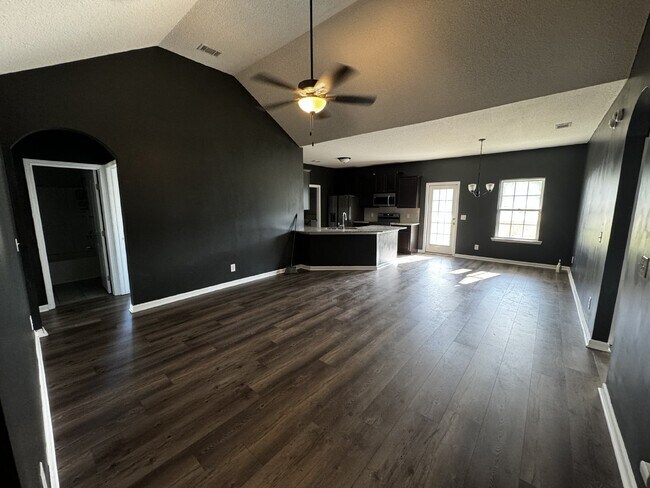 Foto del edificio - House for Rent
