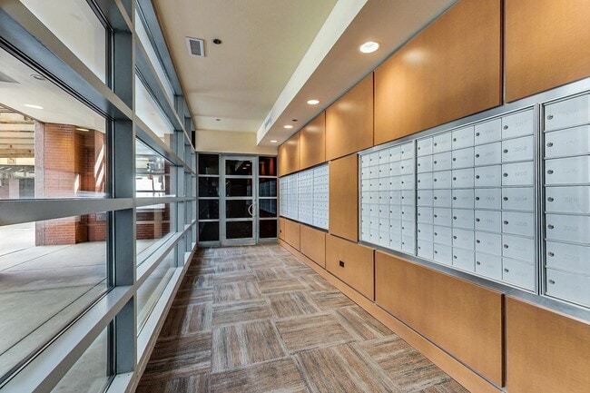 Building Photo - 474 N Lake Shore Dr