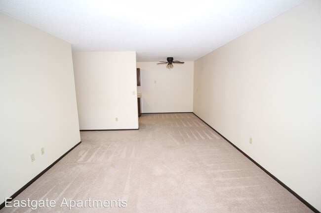 Foto del edificio - 6048 Upper 51st St N