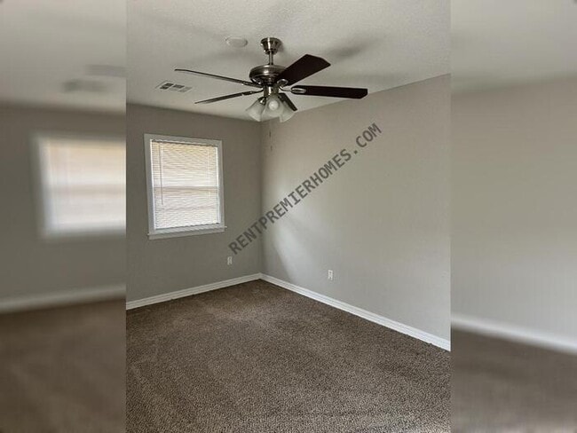 Photo - 9412 Northland Rd House