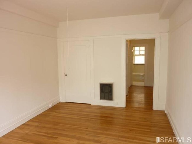 Foto del edificio - 765 O'Farrell St