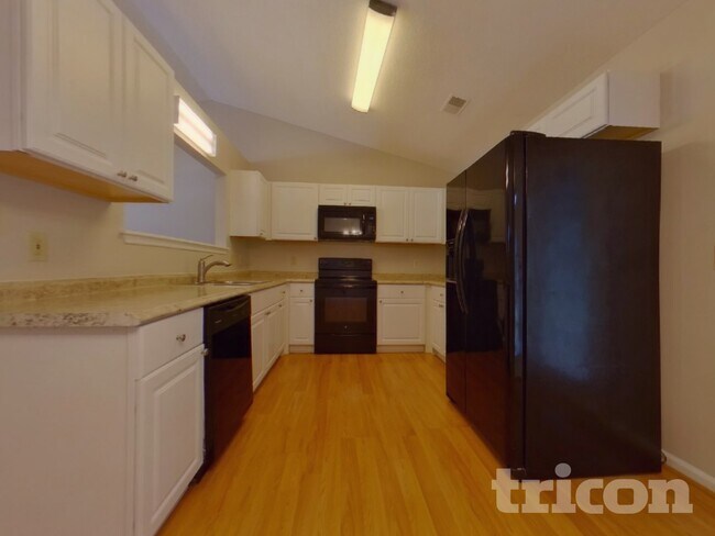Foto del edificio - 112 Turnstone Way
