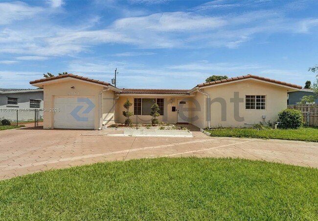 Building Photo - Unit