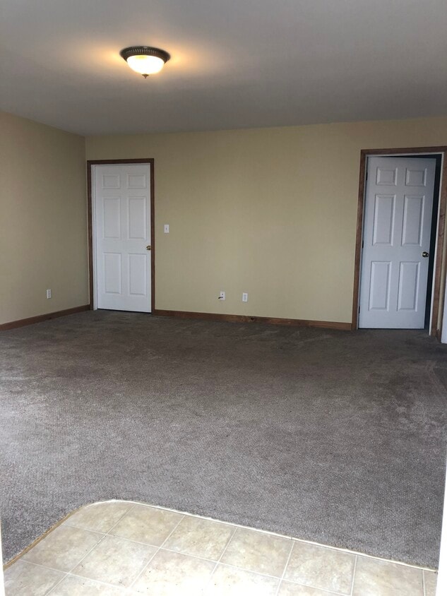 Building Photo - 15 LLC-77 Sailly Avenue