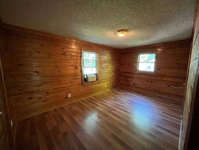 Foto del edificio - 709 Atlanta Hwy