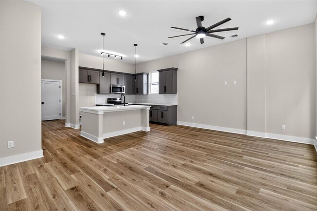 Foto del edificio - 4217 Mallow St