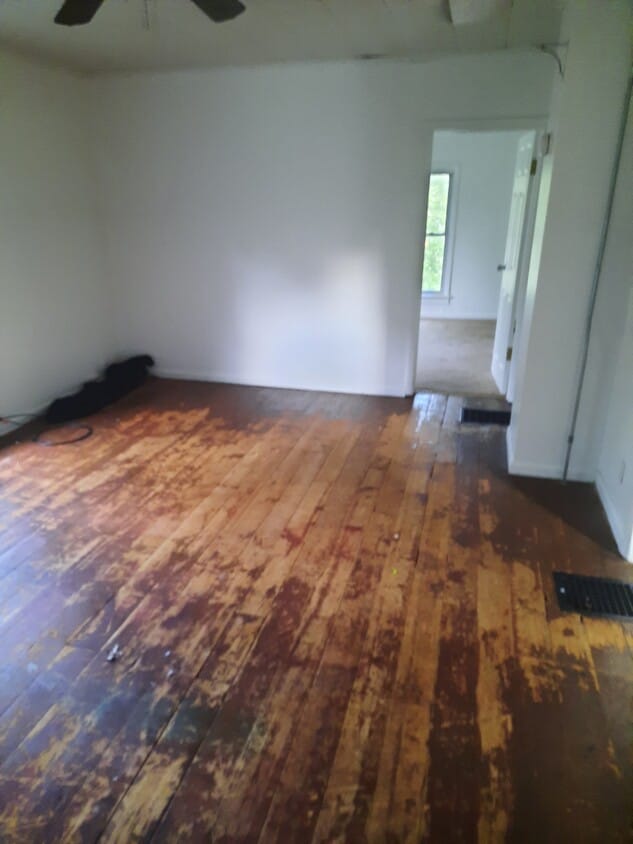 living room - 219 S Main St