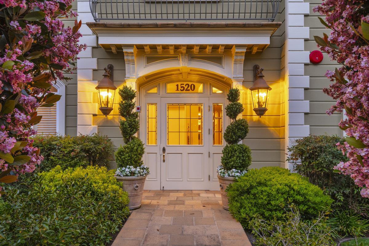 1520 Floribunda Ave, Burlingame, CA 94010 Condo for Rent in Burlingame, CA
