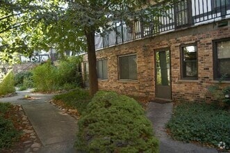 Building Photo - 1255 W Belden Ave