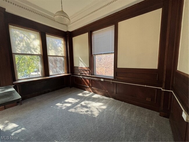 Foto del edificio - 5644 Broadway Ave