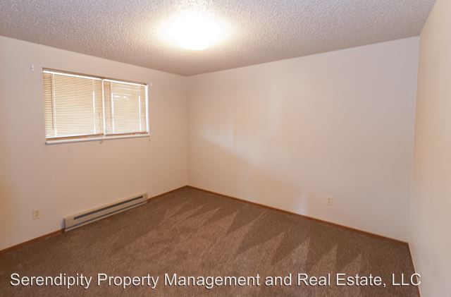 Foto del edificio - 630 Cedar St