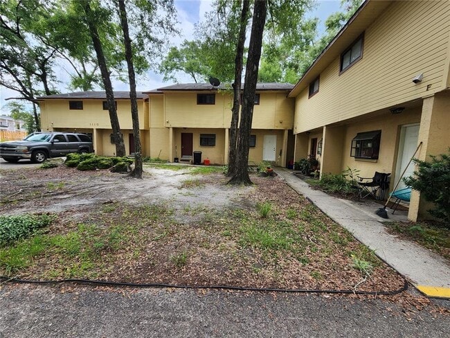 Building Photo - 1110 SW 62nd Terrace