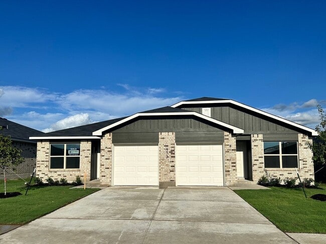 Building Photo - 1273 Lehmann Dr