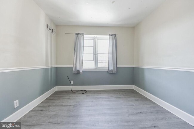 Building Photo - 7305 Frankford Ave