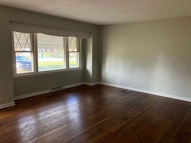Foto del edificio - 7001 Green Manor Dr