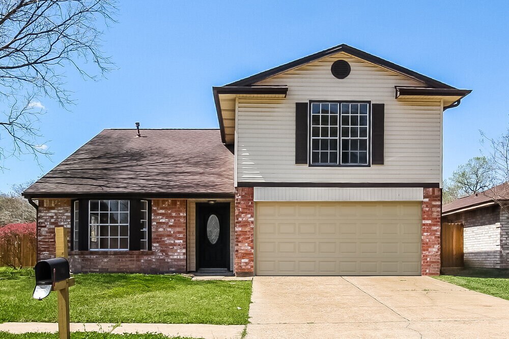 Foto principal - 18903 Pine Trace Ct