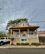 Building Photo - 116 N Church St