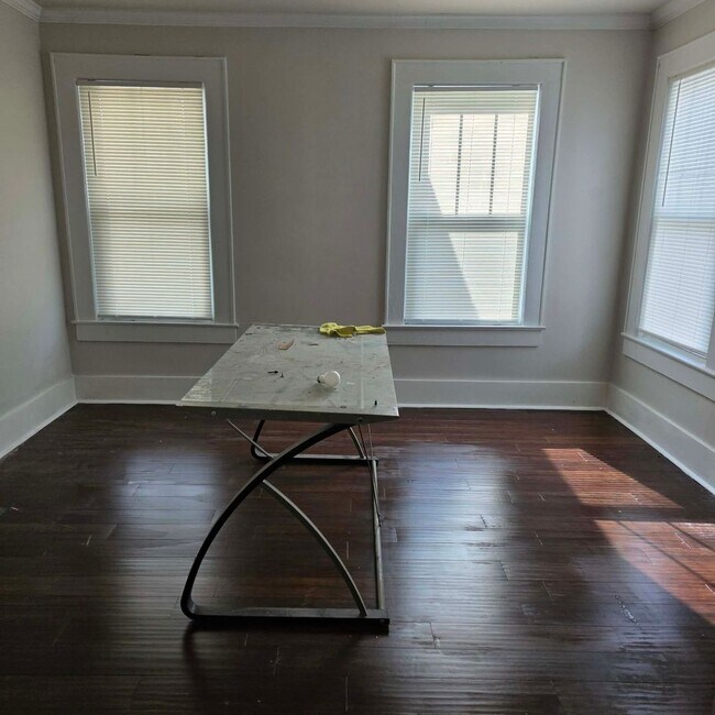 Foto del edificio - Spacious 4BR House in Mobile