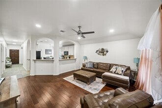 Building Photo - 17911 Yukon Pass Dr